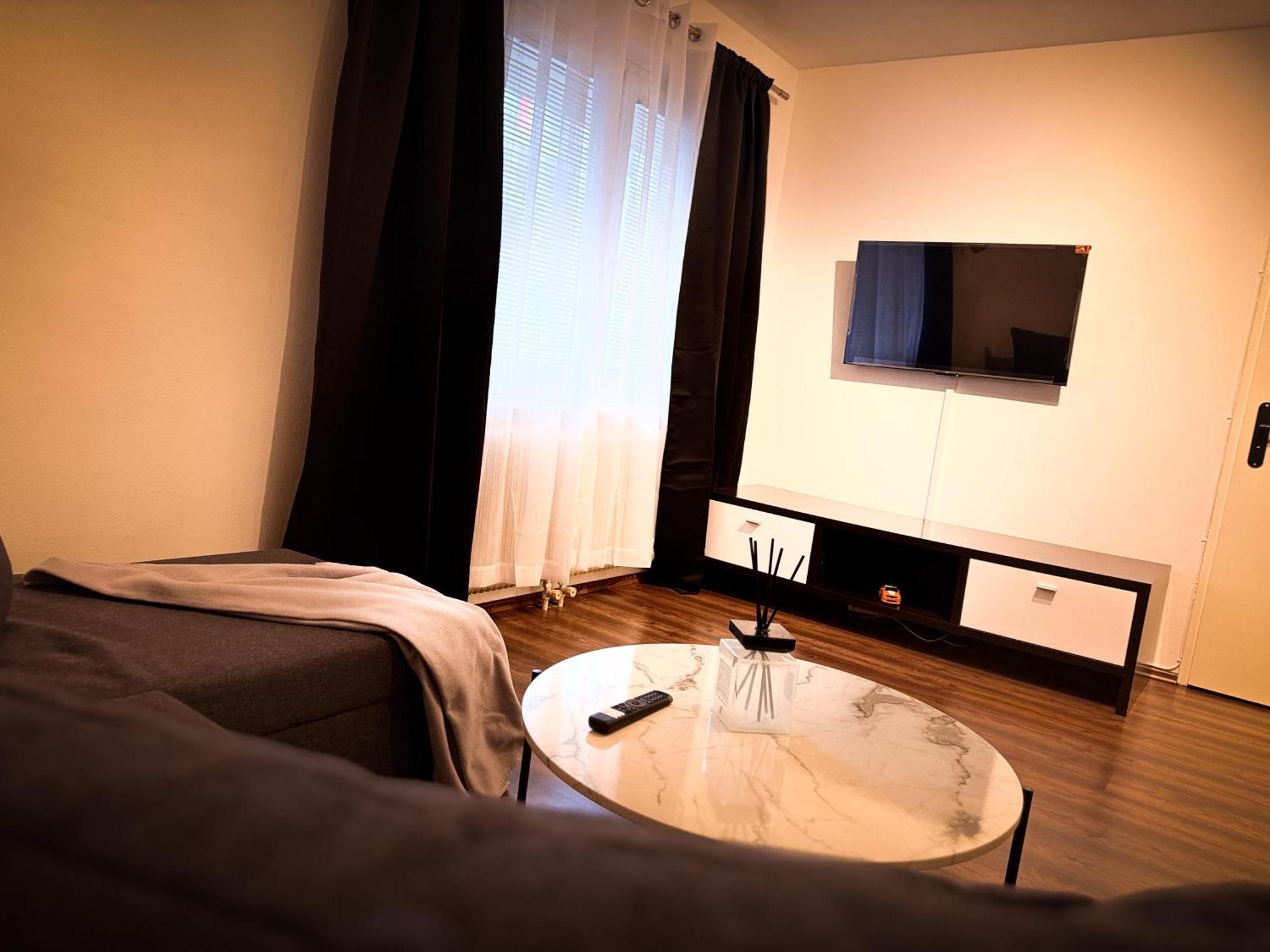 Geri'S Apartment Vienna City 20 Bezirk Naehe Prater Екстериор снимка